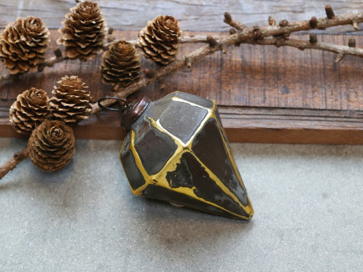 
                      
                        Weihnachtskugel Diamant, gold & gold-schwarz, Chic Antique
                      
                    
