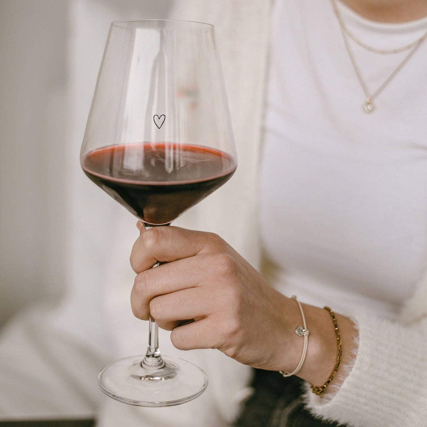 Weinglas mit kleinem, schwarzen Herz, Eulenschnitt, 490ml