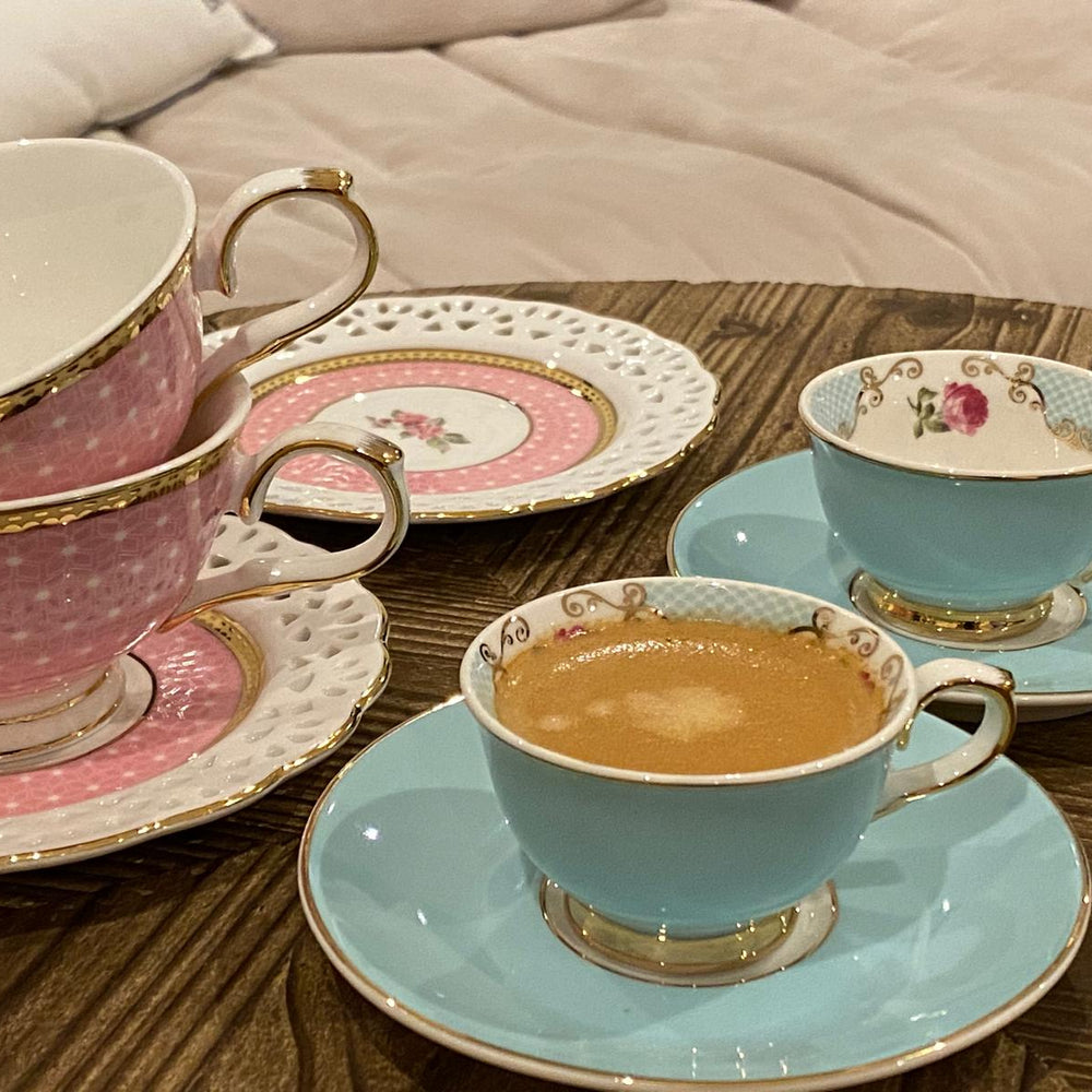 
                      
                        Tasse mit Unterteller (Clayre&Eef) Kaufe 2, genisse 20% auf den gesamten Warenkorb! Rabattcode: ESPRESSO0809!
                      
                    