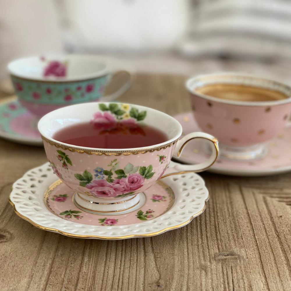 
                      
                        Tasse mit Unterteller (Clayre&Eef) Kaufe 2, genisse 20% auf den gesamten Warenkorb! Rabattcode: ESPRESSO0809!
                      
                    