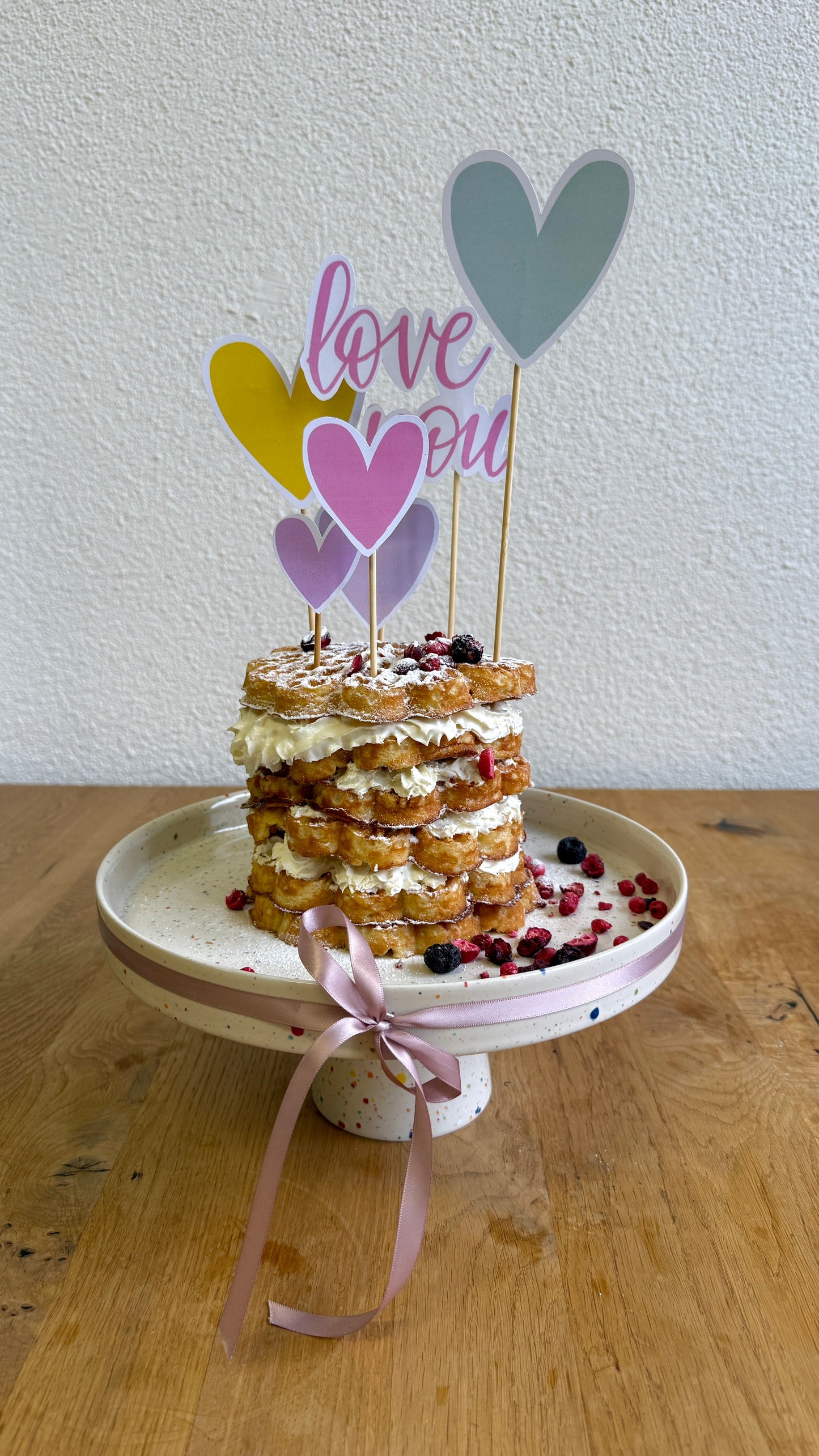 Kuchenplatte Egg Back Home, Cake-Topper "Love you"