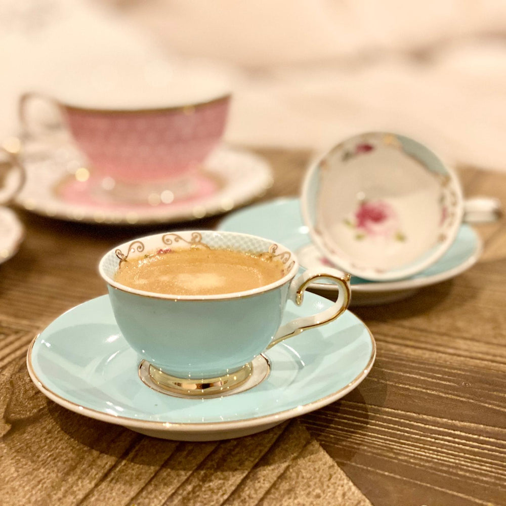 
                      
                        Tasse mit Unterteller (Clayre&Eef) Kaufe 2, genisse 20% auf den gesamten Warenkorb! Rabattcode: ESPRESSO0809!
                      
                    