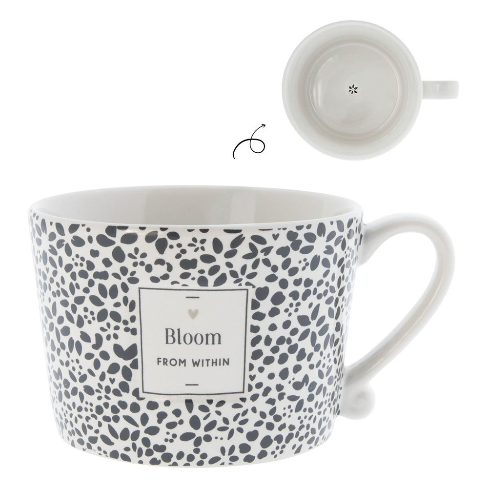 
                      
                        Tasse "Bloom from within", BC
                      
                    