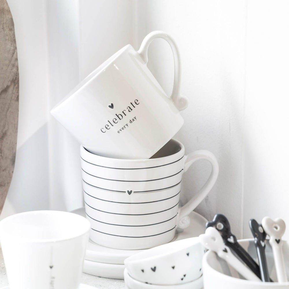 
                      
                        Tasse hoch mittel, "Celetrate every day", BC
                      
                    